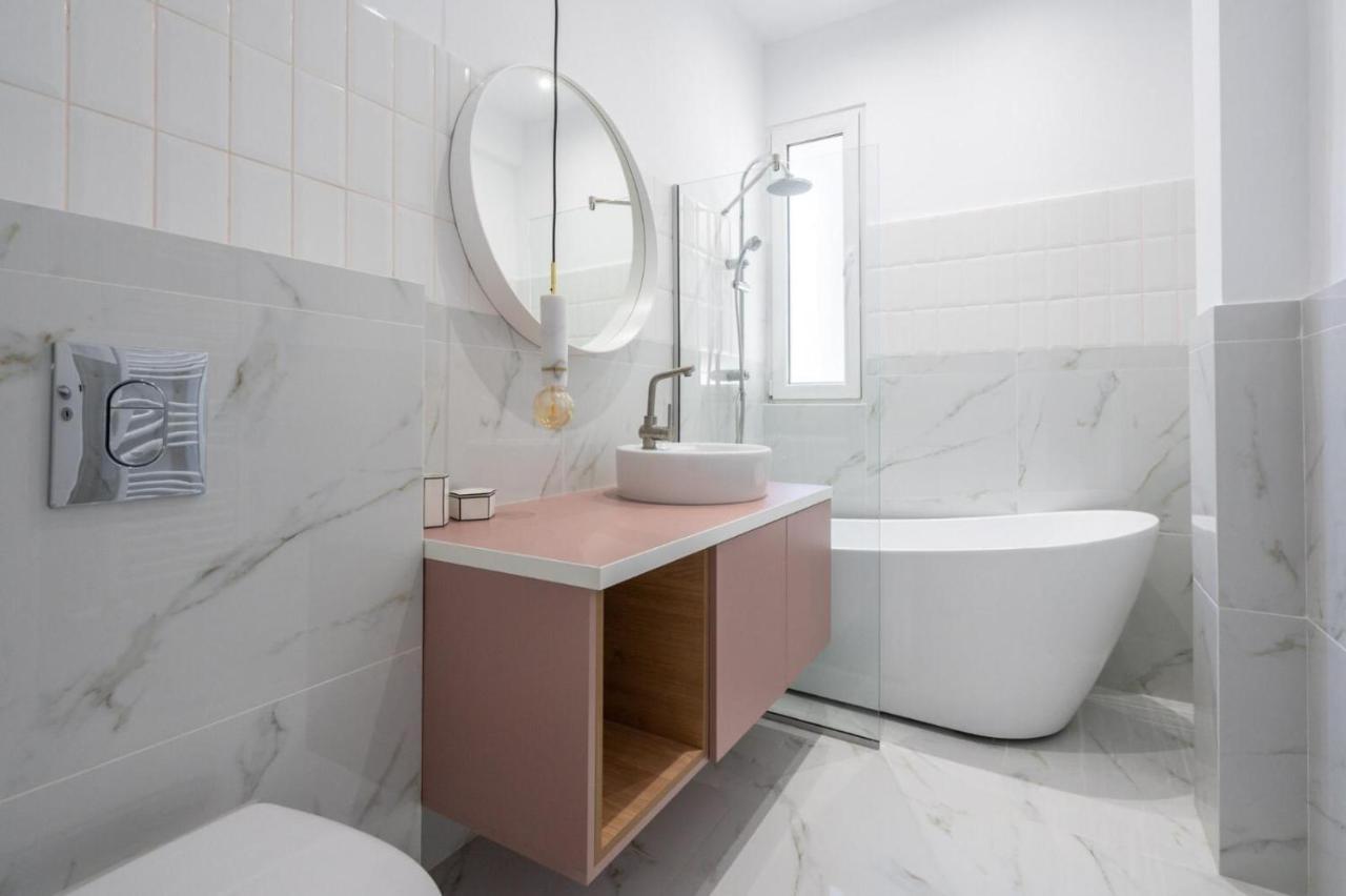 Fabulous Apartament With View In Calea Victoriei 부쿠레슈티 외부 사진
